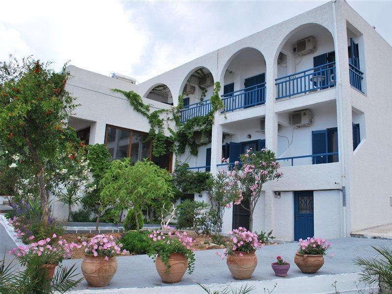 Hotel Flisvos Megalochori  Exterior photo